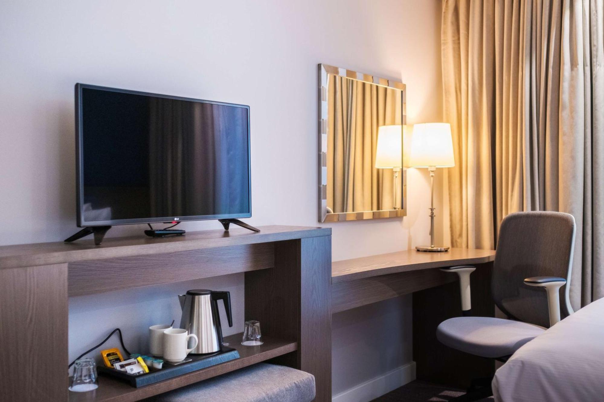 Hampton By Hilton Aberdeen Airport Dyce Extérieur photo